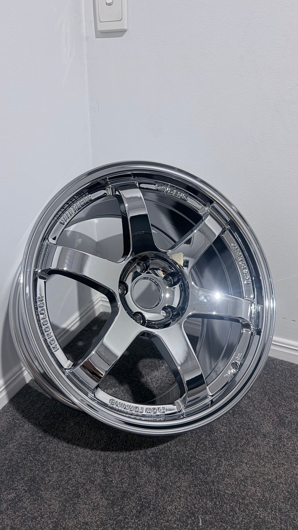 OHNO-TE37 FULL CHROME (Set of Four wheels only)