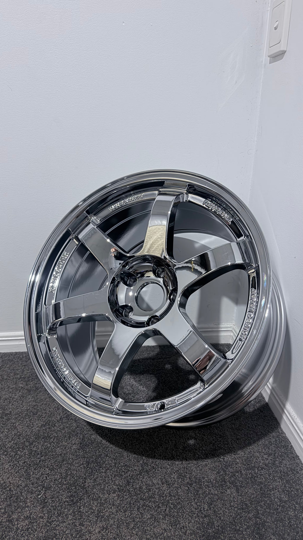 OHNO-TE37 FULL CHROME (Set of Four wheels only)